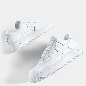 LAST CHANCE Nike airforce 1 AF1 EUC size 6.5 / 4.5Y